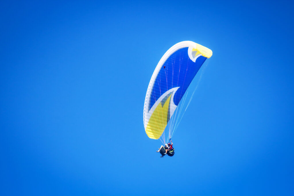 Parapendio in Valle del Menotre